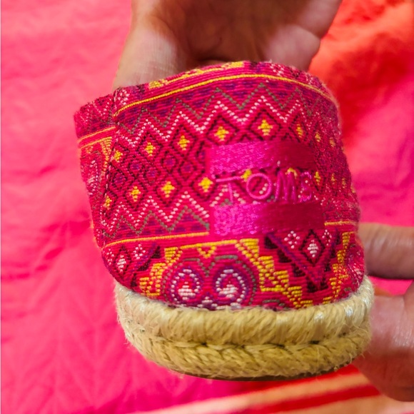 TOMS Women's Vibrant Red Espadrilles - Picture 5 of 6